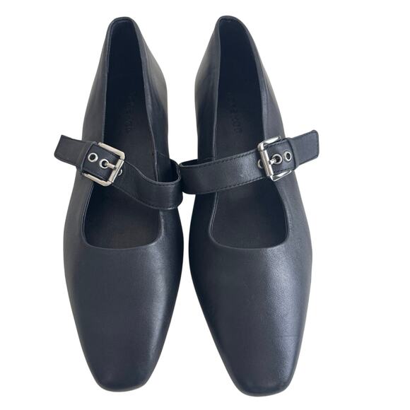 Topshop Shoes - NWOT Topshop Black Mary Jane Flats Size 9